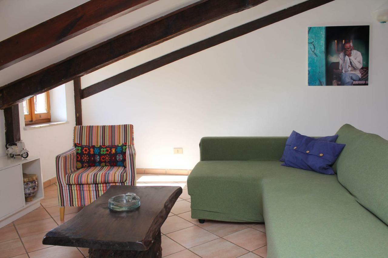 Apartment Attic In Piazza Tasso